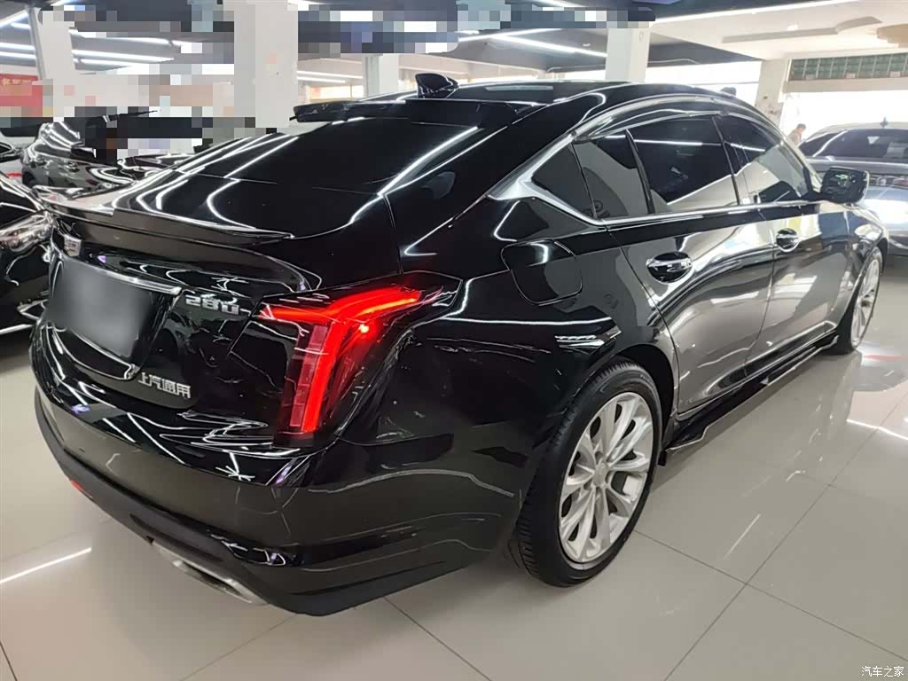 Cadillac CT5, 2023 все фото
