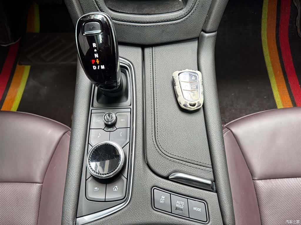 Cadillac XT6, 2022 15