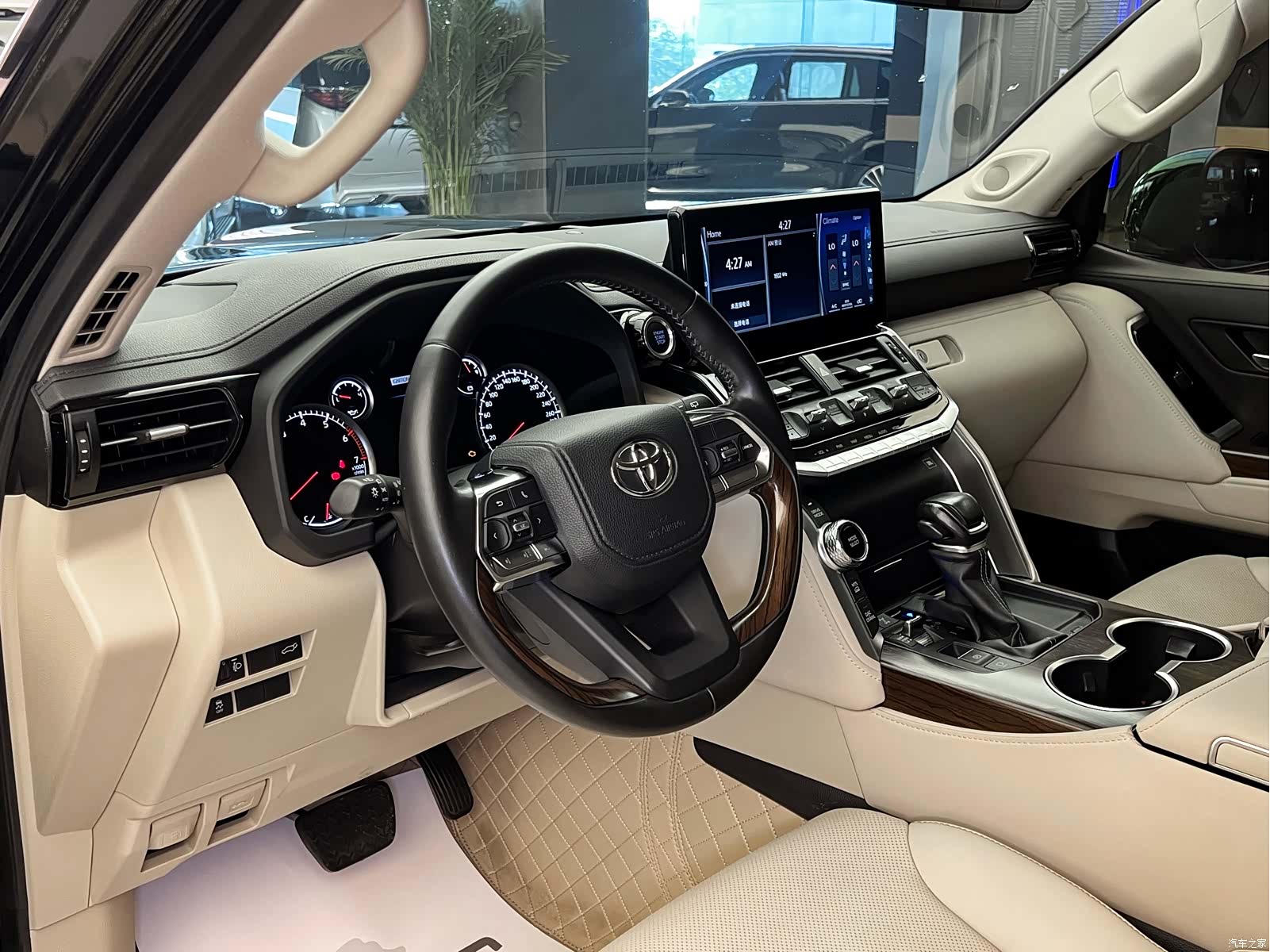 Toyota Land Cruiser, 2023 6