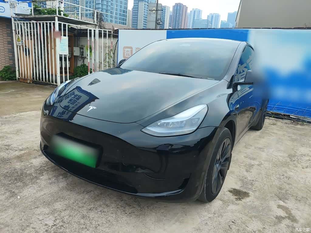 Tesla Model Y, 2024 2