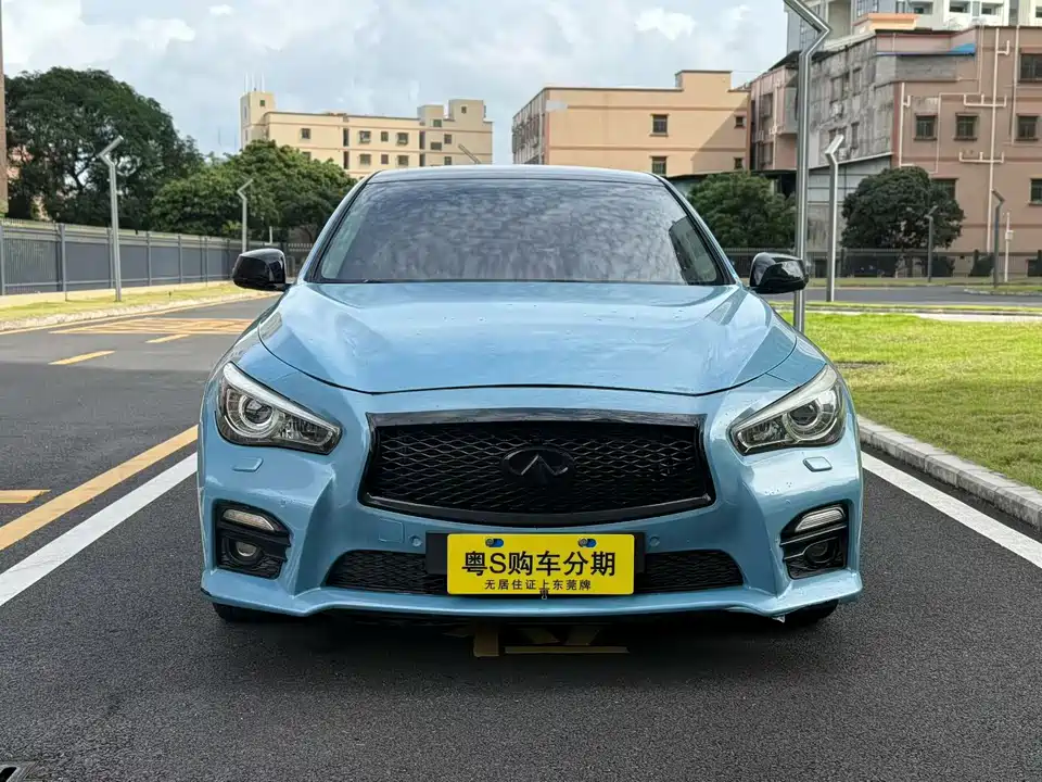 Infiniti Q50
