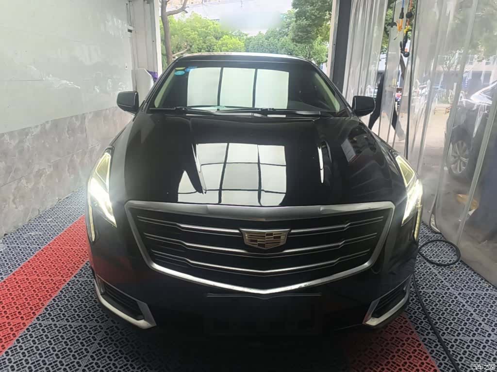 Cadillac XTS, 2018 3