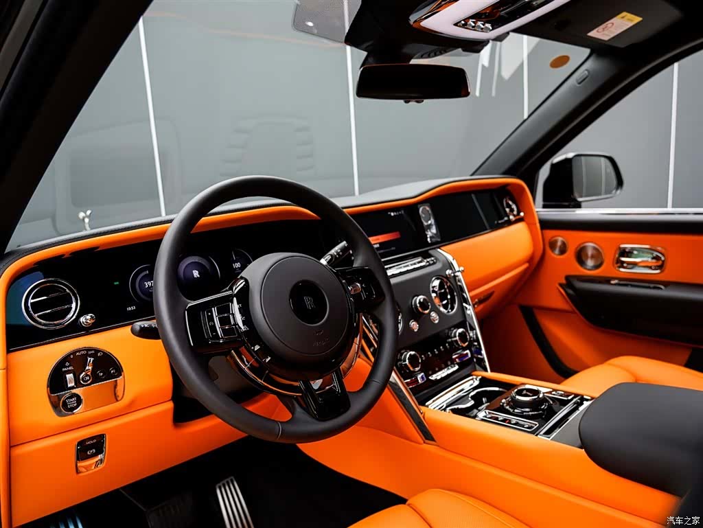 Rolls-Royce Cullinan, 2025 8