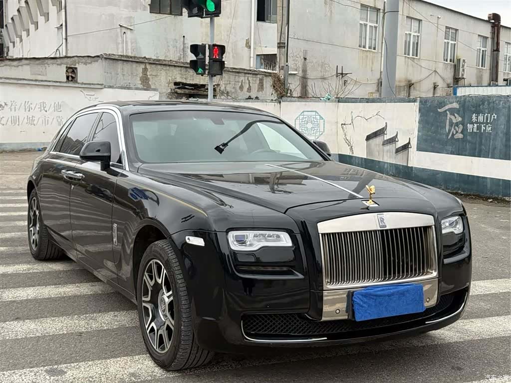Rolls-Royce Ghost, 2013 3