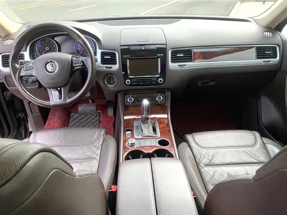 Volkswagen Touareg Volkswagen Touareg