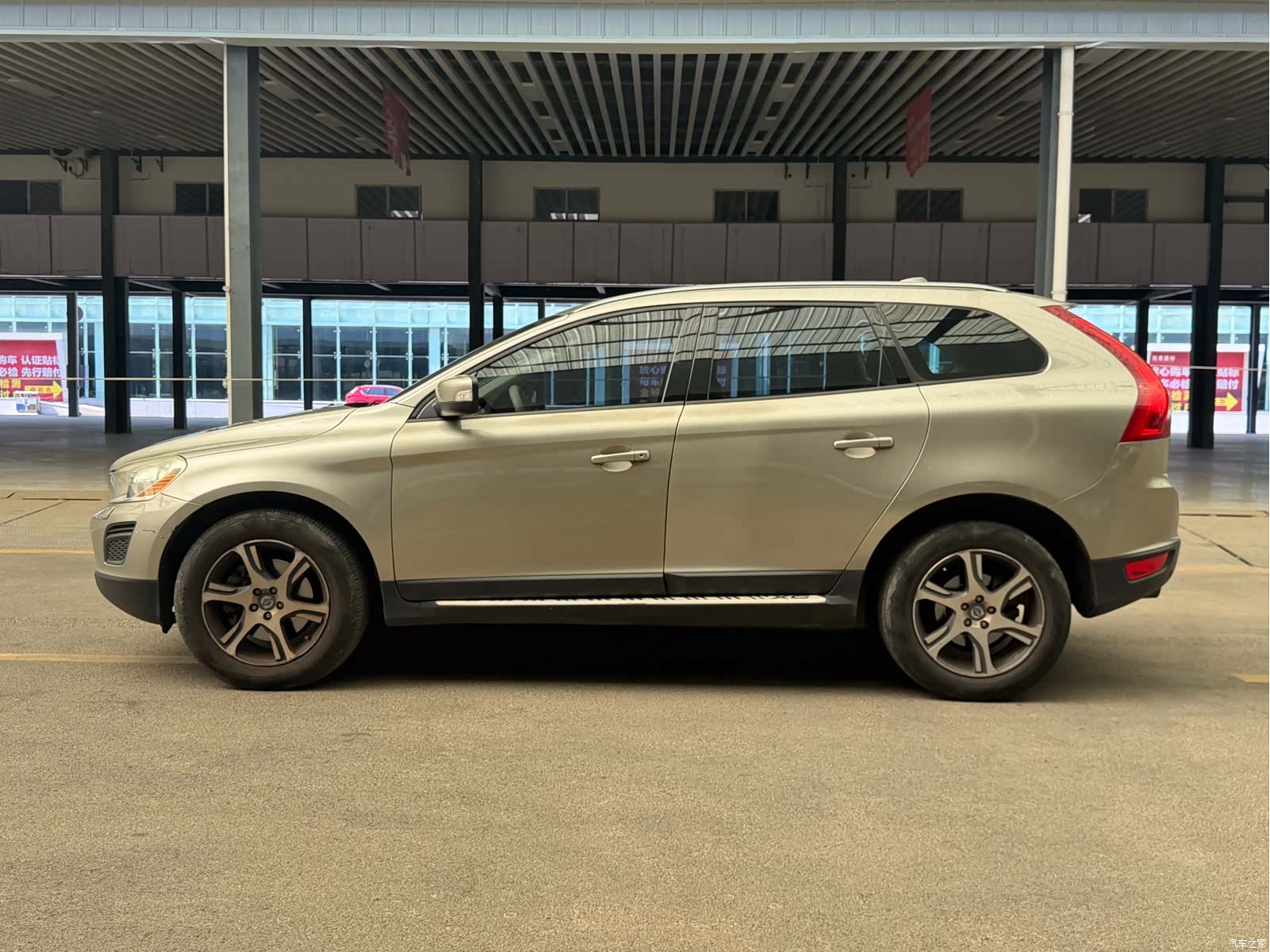 Volvo XC60, 2012 8