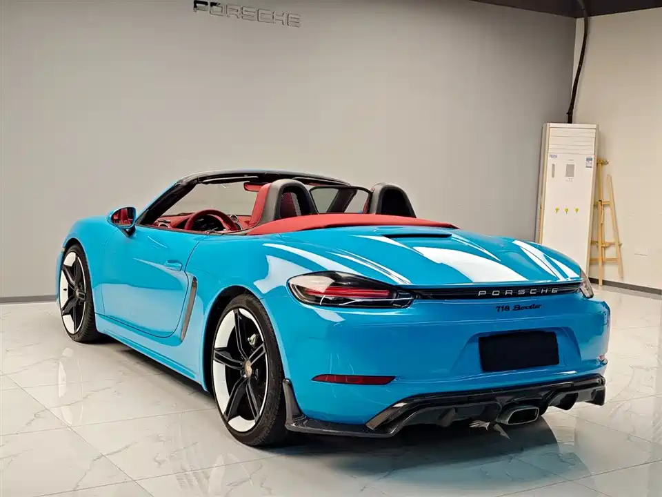 Porsche 718