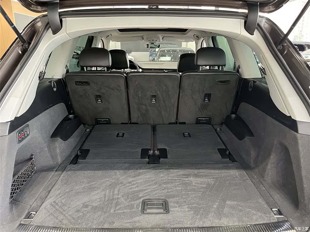 Audi Q7, 2018 9