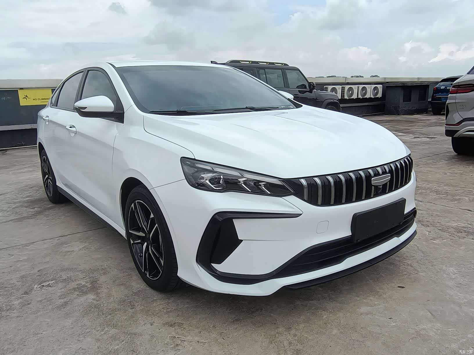 Geely Binray, 2024 3