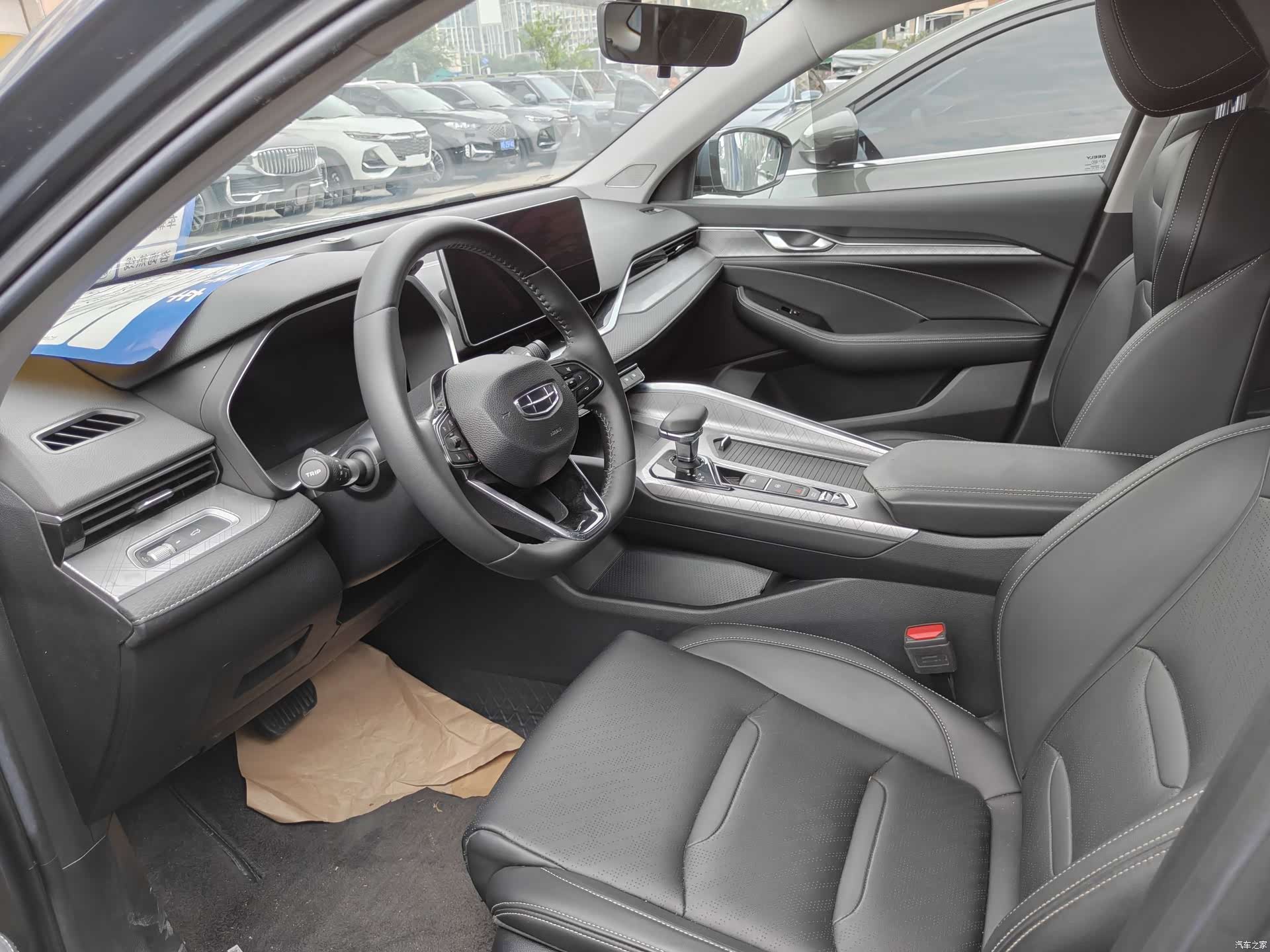 Geely Preface, 2022 все фото