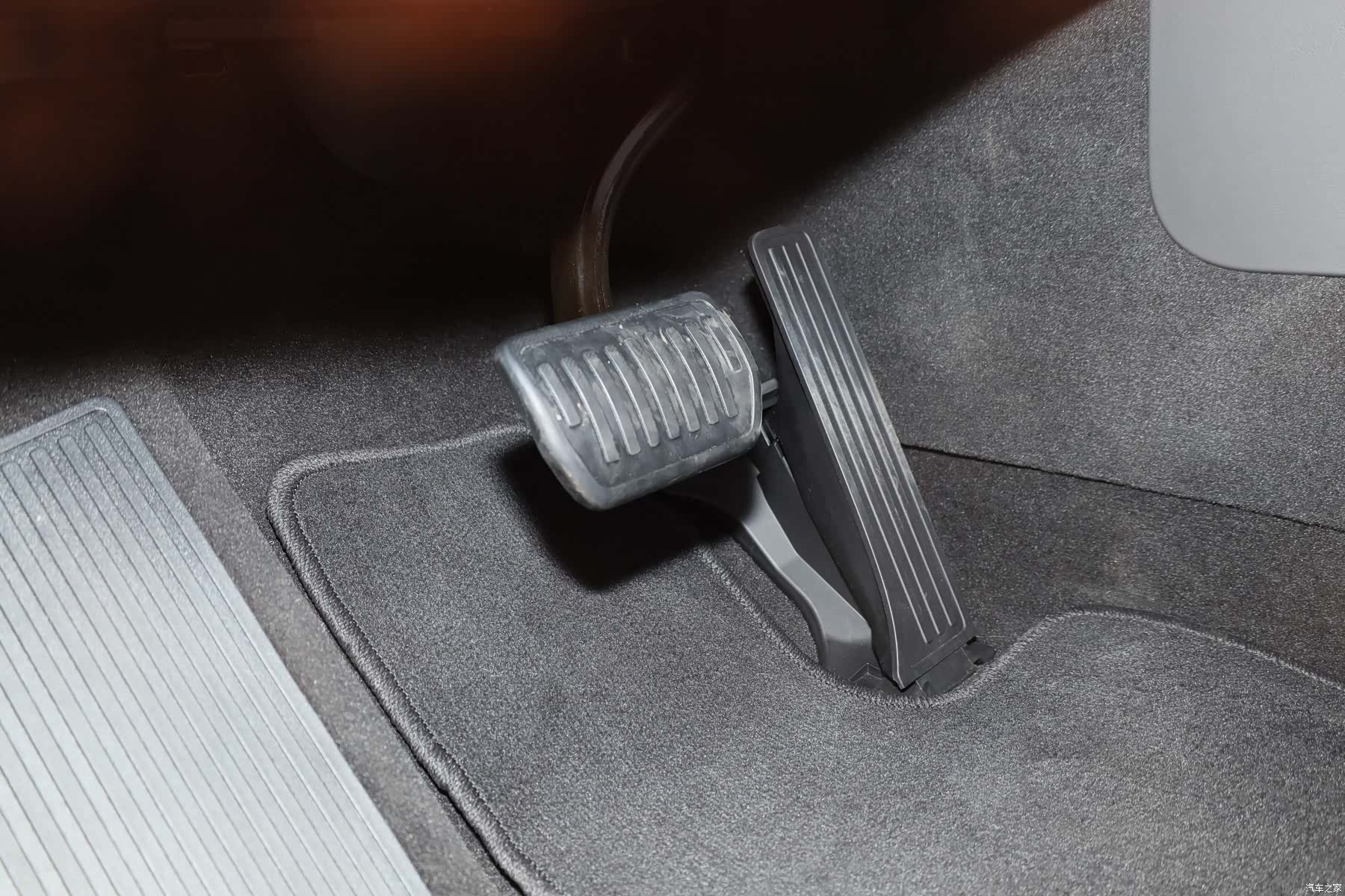 Li Auto L8, 2026 38