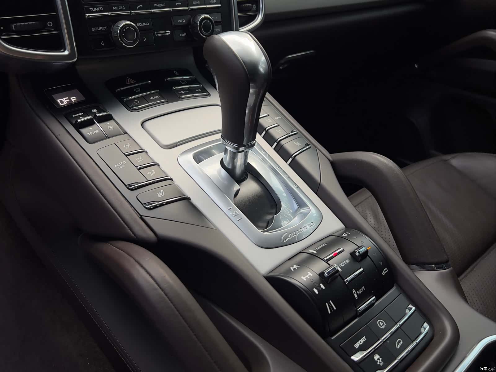 Porsche Cayenne, 2013 11