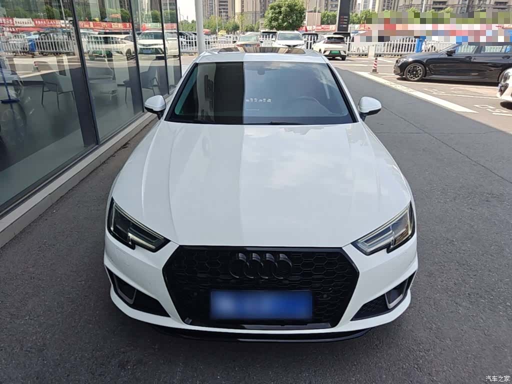 Audi A4L, 2019 3