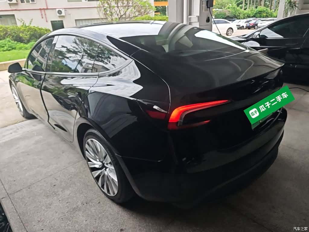 Tesla Model 3, 2024 все фото