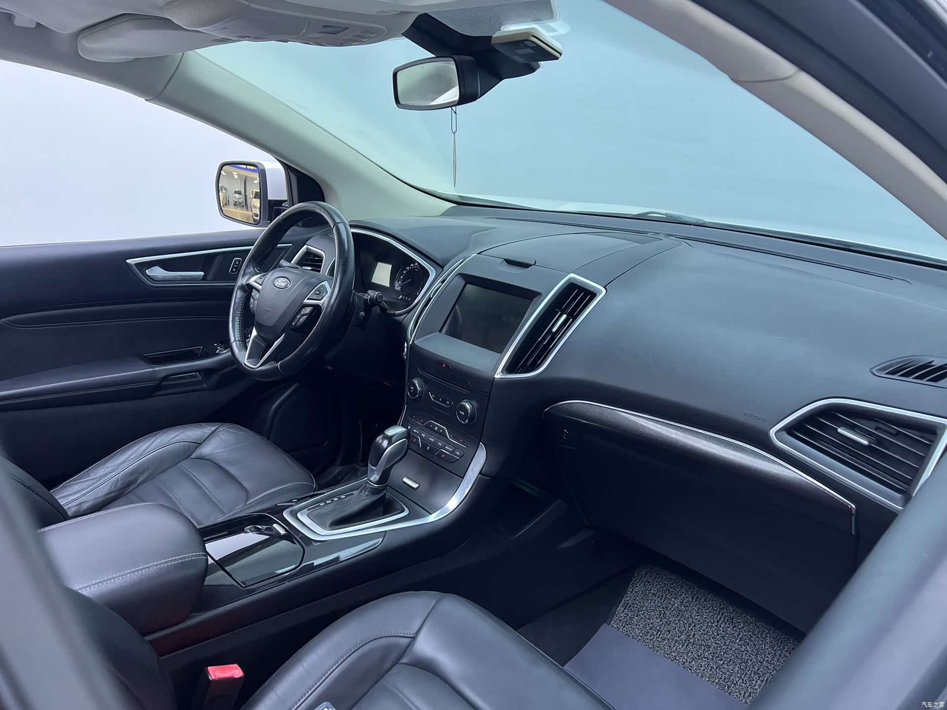 Ford Edge, 2017 19