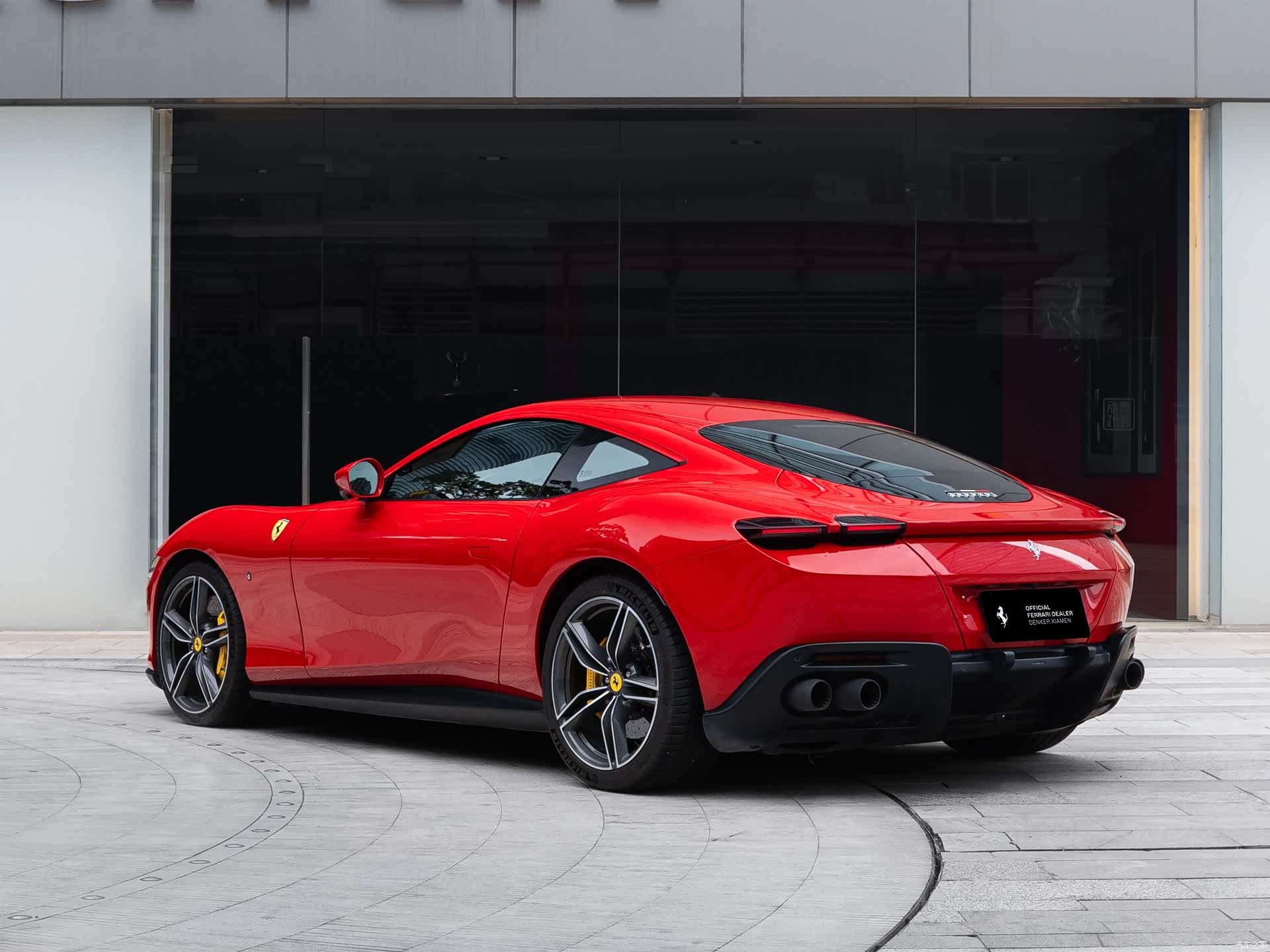 Ferrari Roma, 2022 6