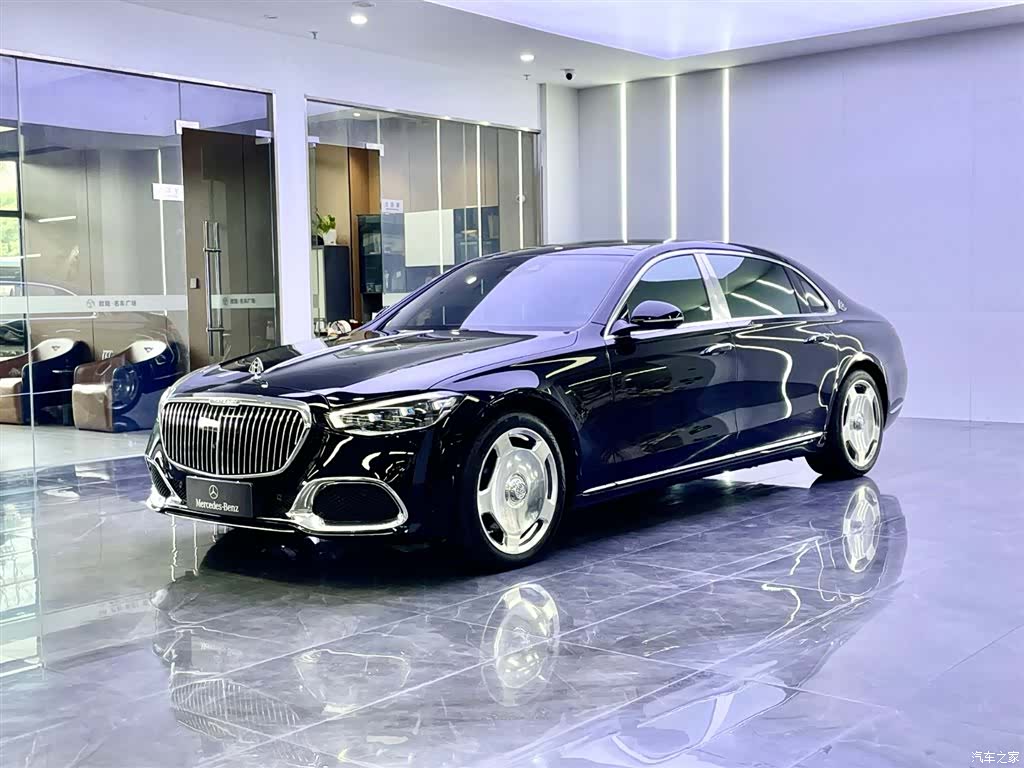 Maybach S-Class, 2022 4
