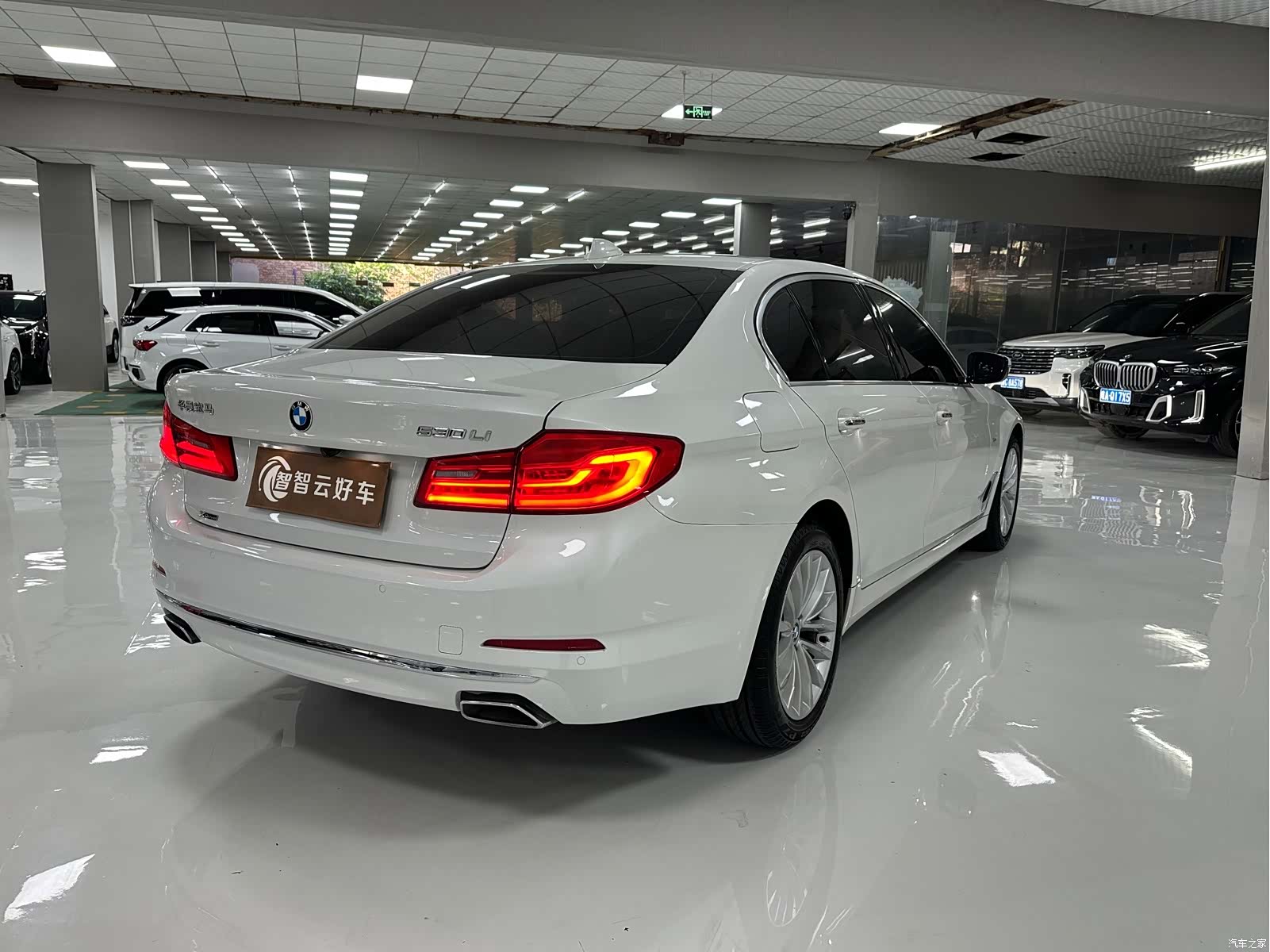 BMW 5 Series, 2018 9