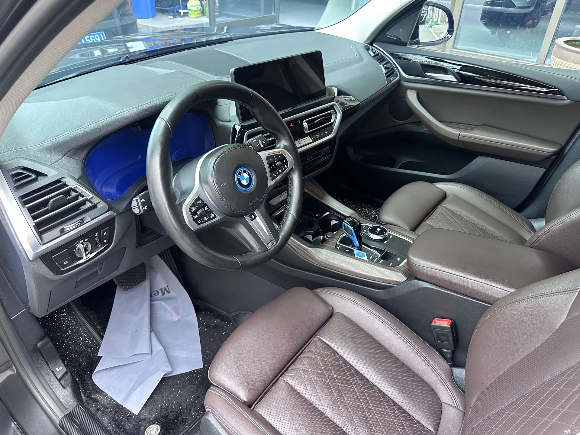 BMW iX3, 2021 10