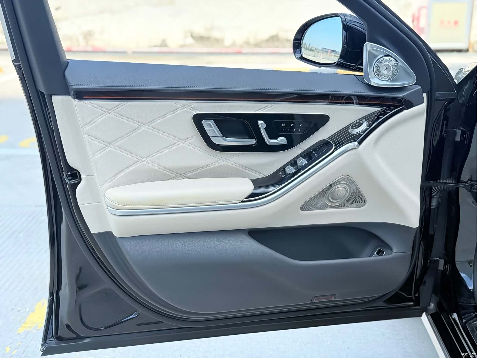 Maybach S-Class, 2022 14