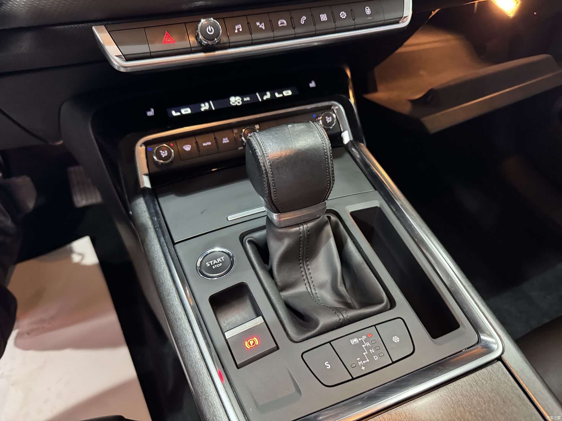 Citroen C6, 2017 13