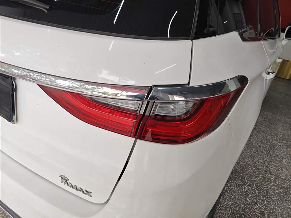 BYD Song MAX