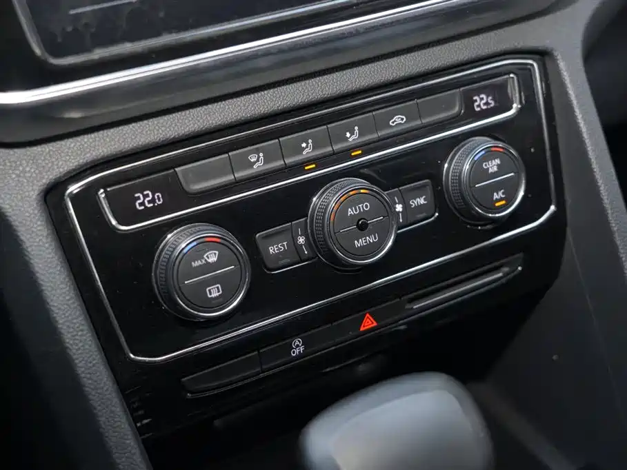 Volkswagen Tourang Volkswagen Tourang