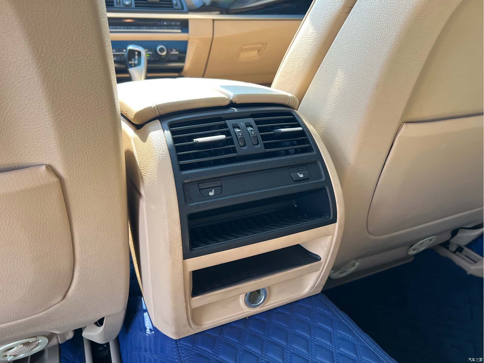 BMW 5 Series, 2011 13