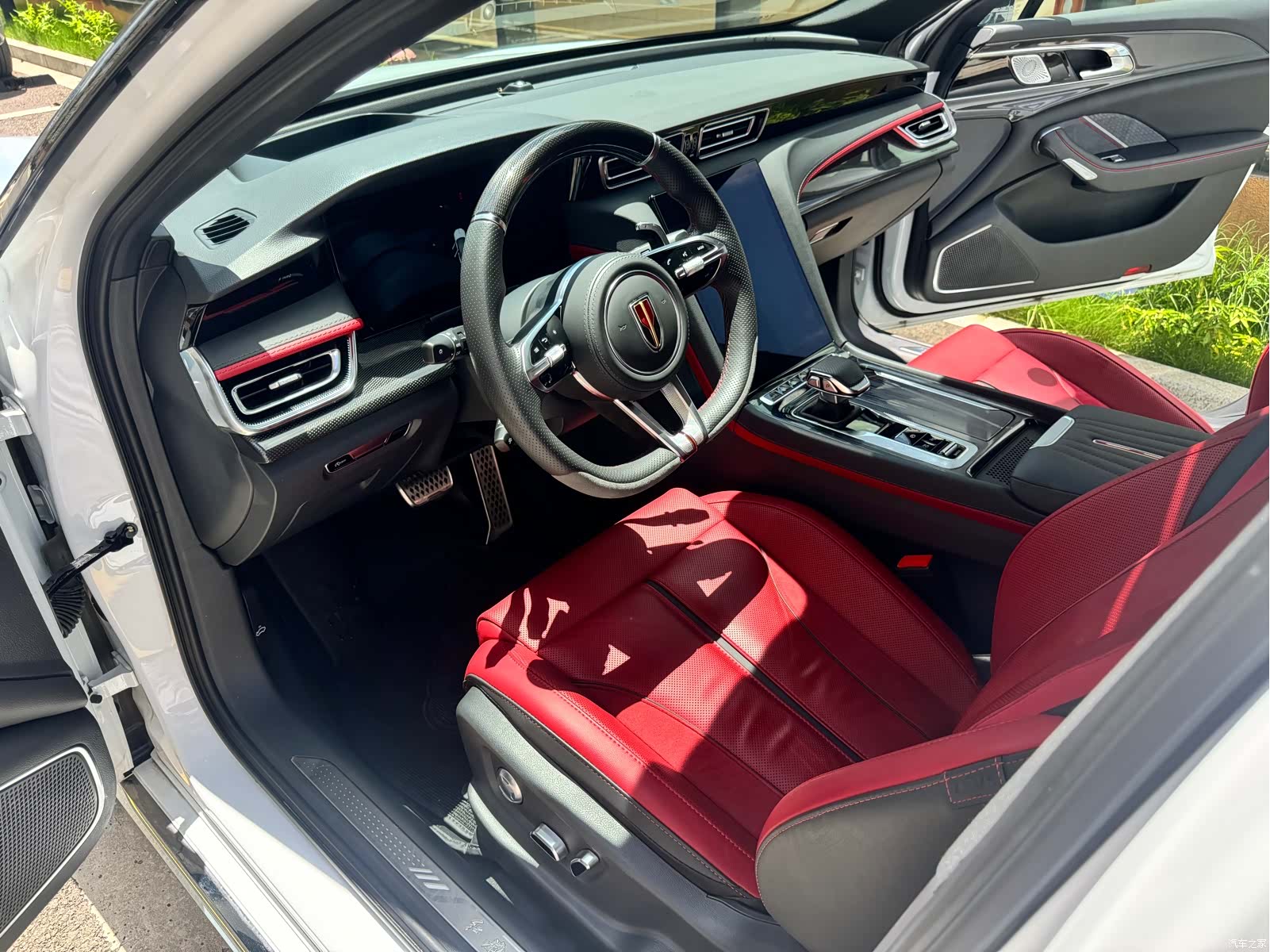 Hongqi H6, 2025 6