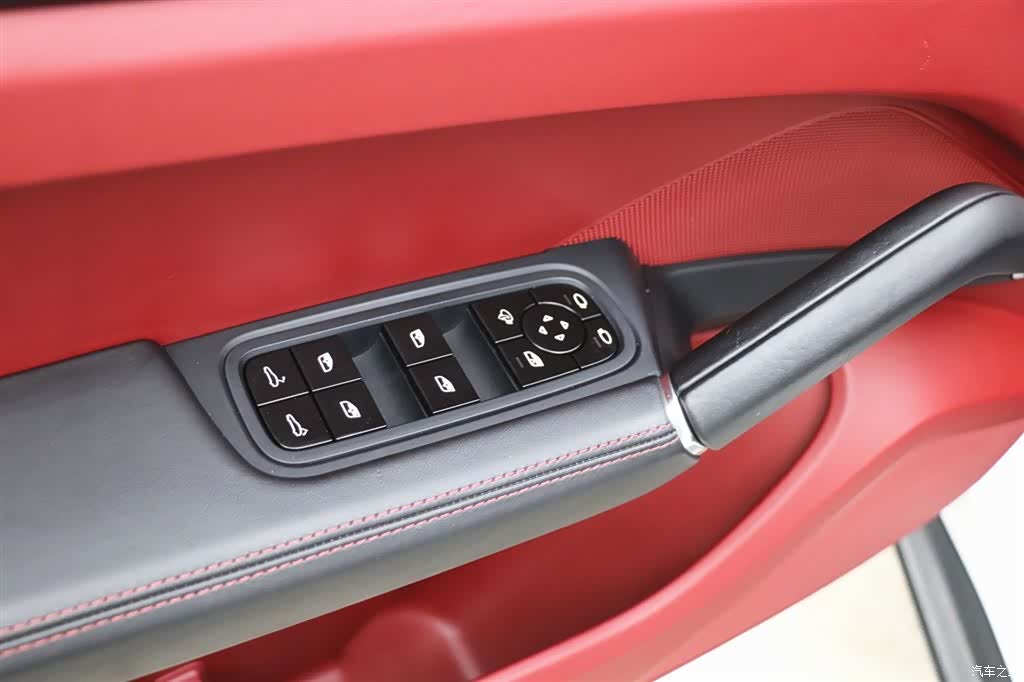 Porsche Cayenne, 2019 11