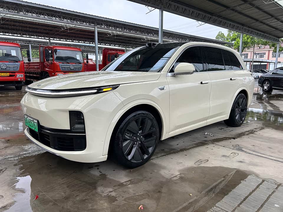 Li Auto Ideal L8