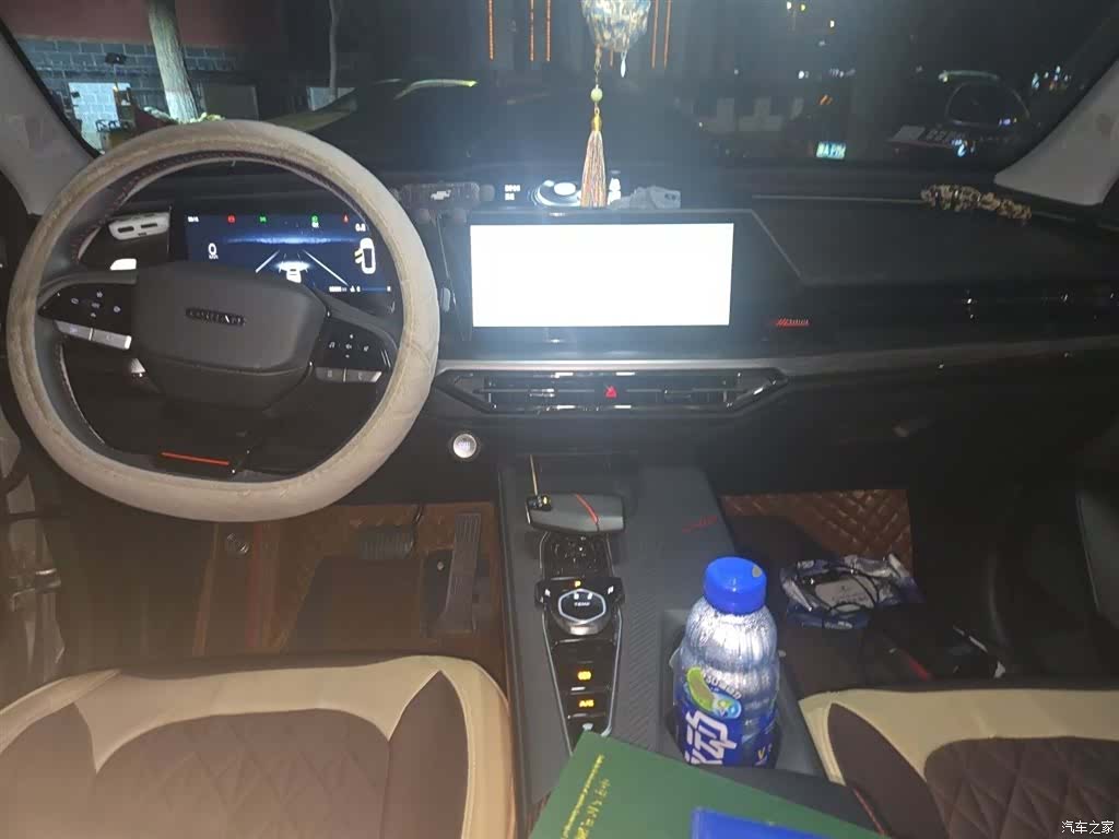 Changan Z6, 2022 13