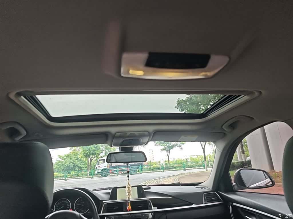 BMW 3 Series, 2017 18