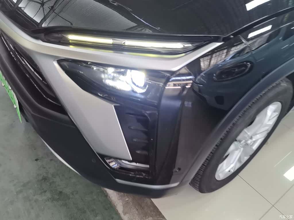 NIO ES8, 2022 24