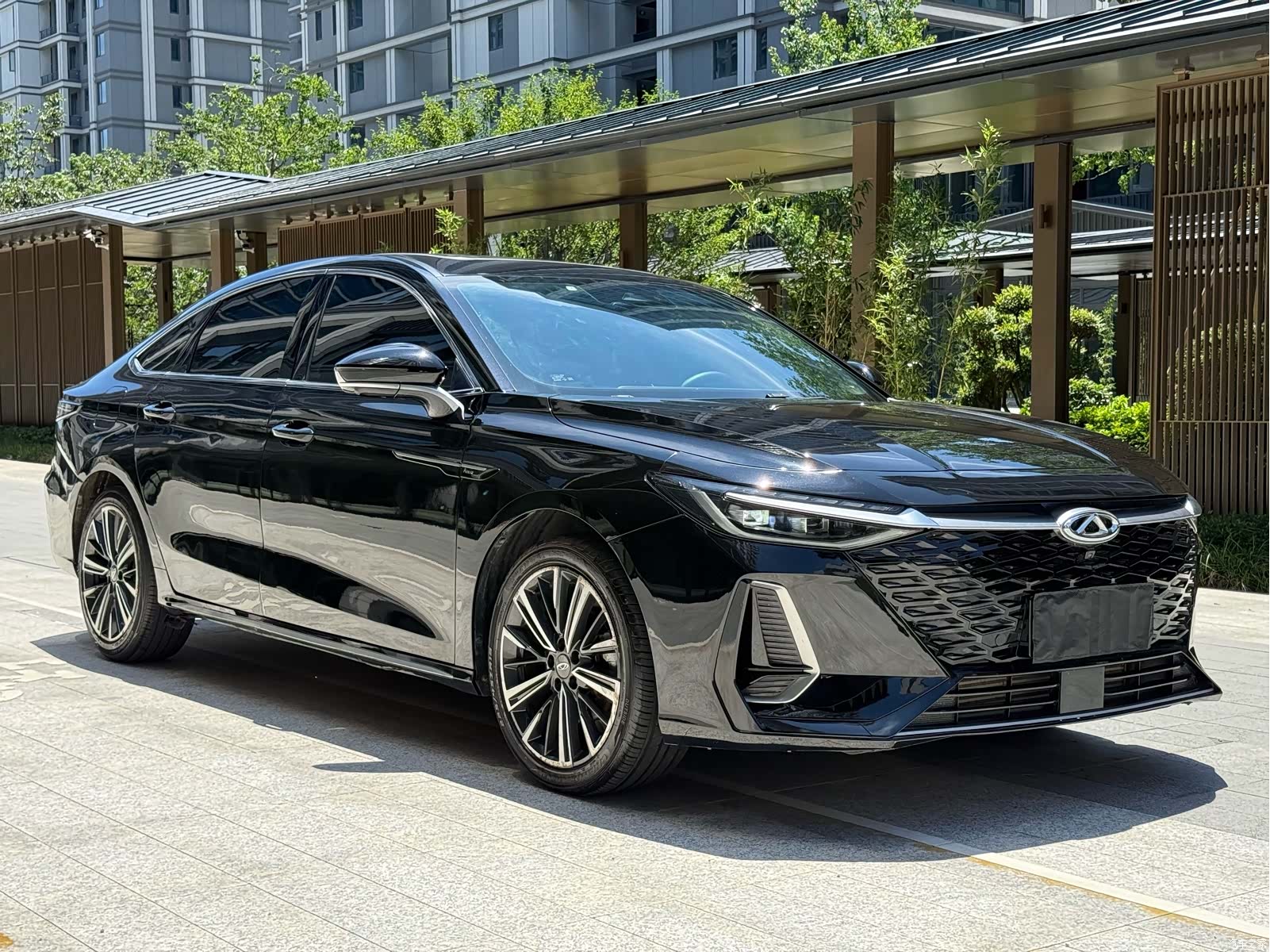 Chery Arrizo 8, 2023 3