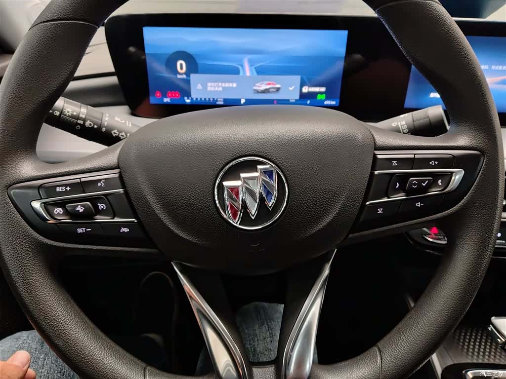 Buick Verano, 2025 4
