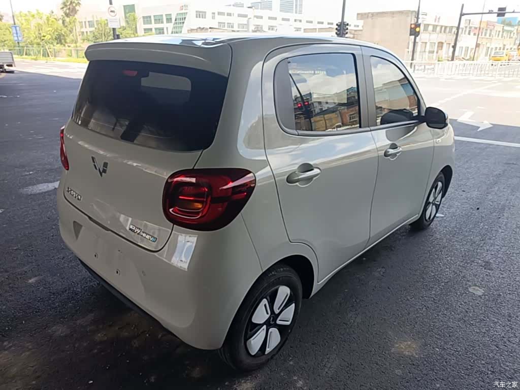 Wuling MINIEV, 2025 7