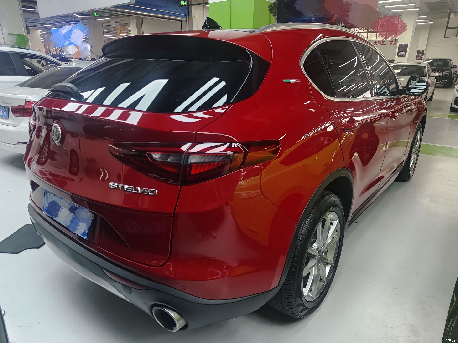 Alfa Romeo Stelvio, 2019 4