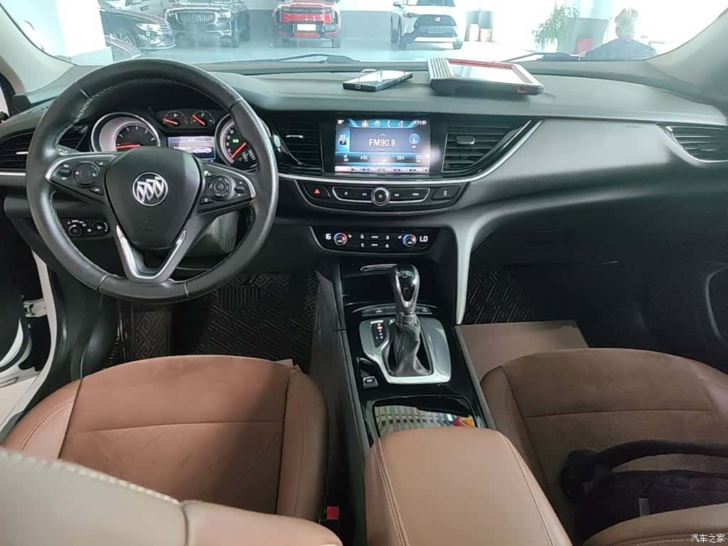 Buick Regal, 2020 10