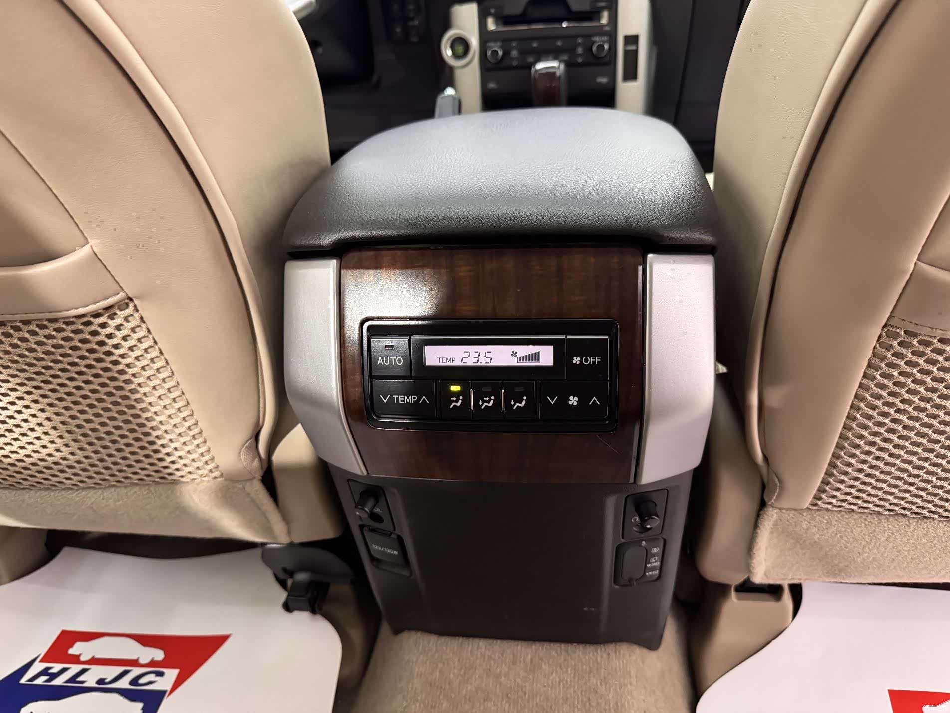 Toyota Prado, 2012 20