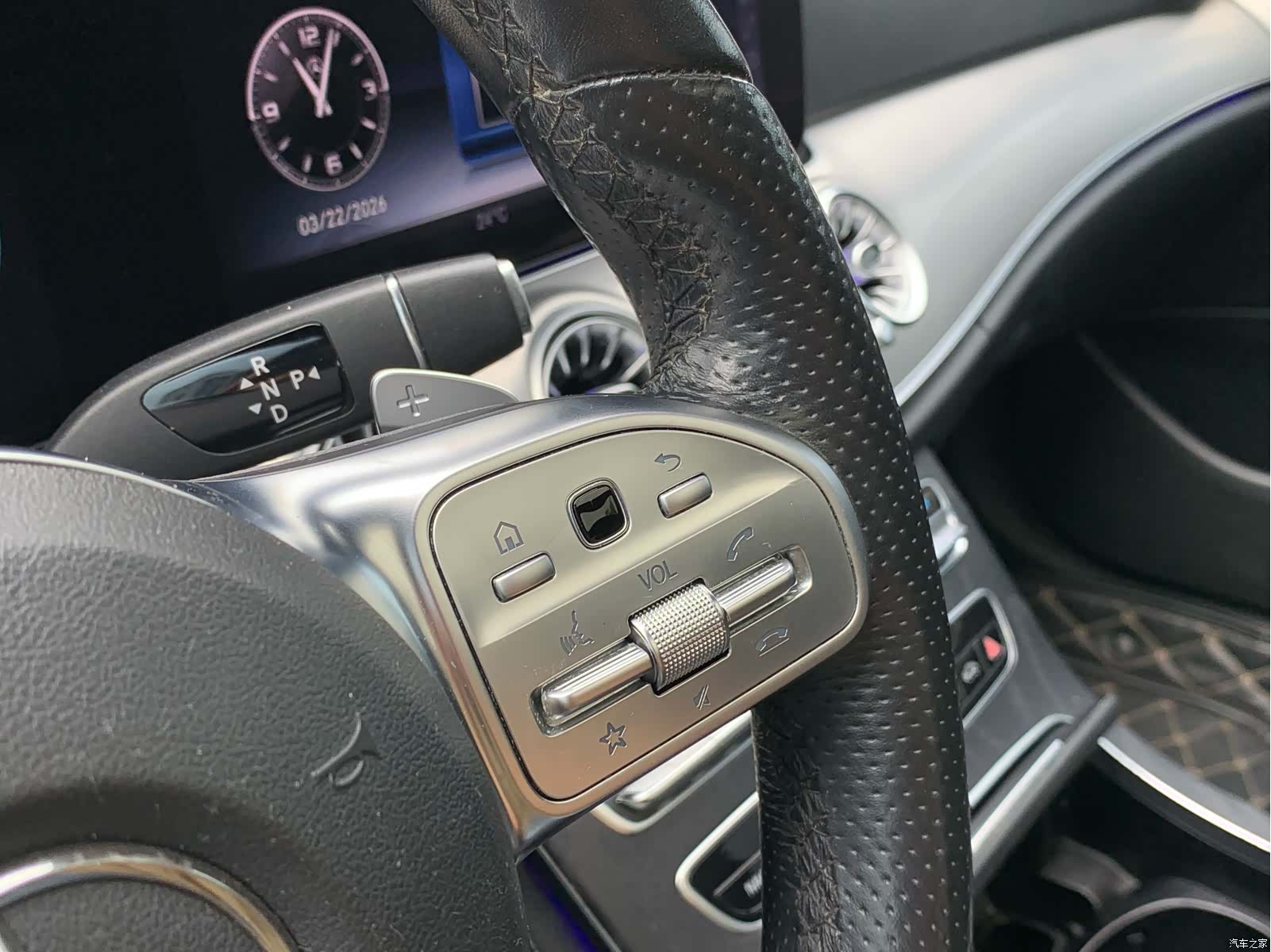 Mercedes-Benz E-Class, 2020 25