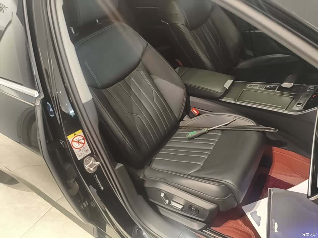 Audi A6L, 2024 25
