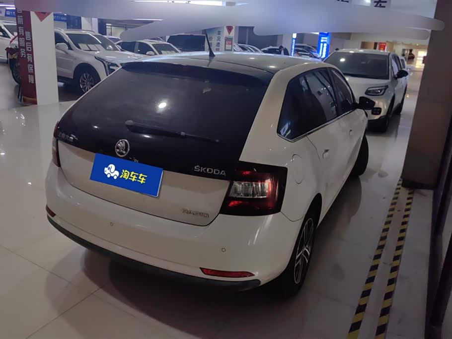 Skoda Xindong