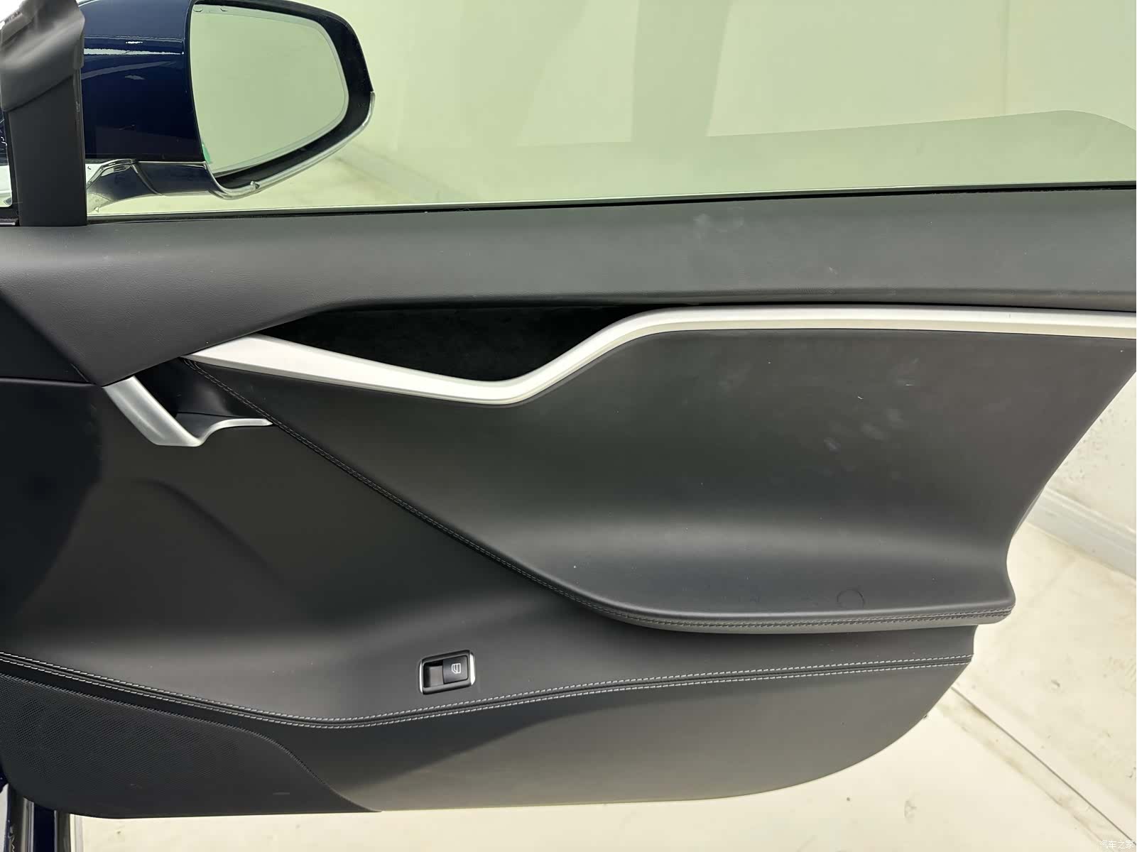 Tesla Model S, 2018 27