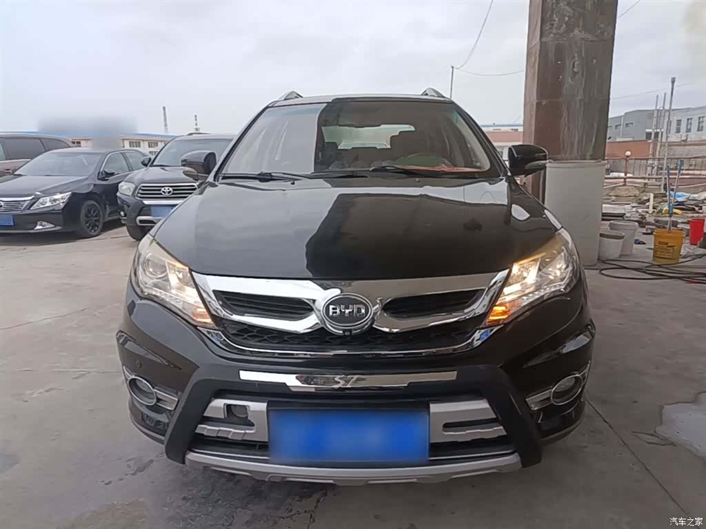 BYD S7, 2015 3