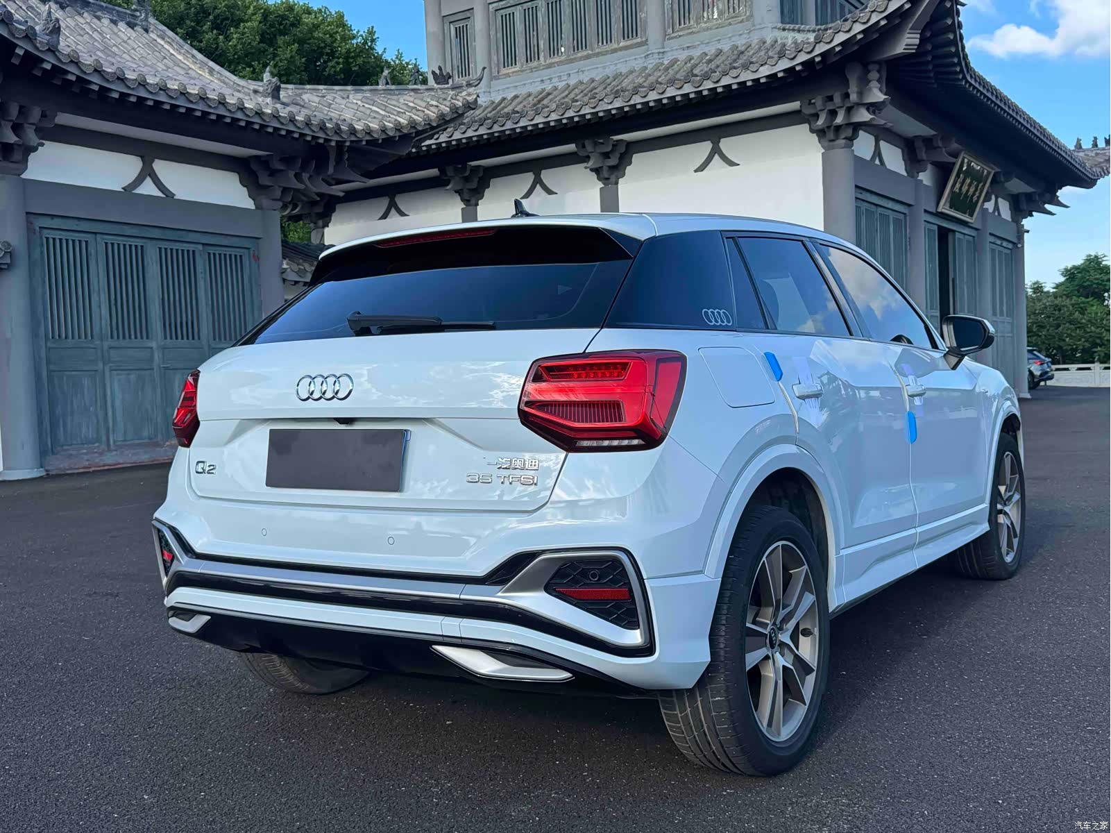 Audi Q2L, 2021 6
