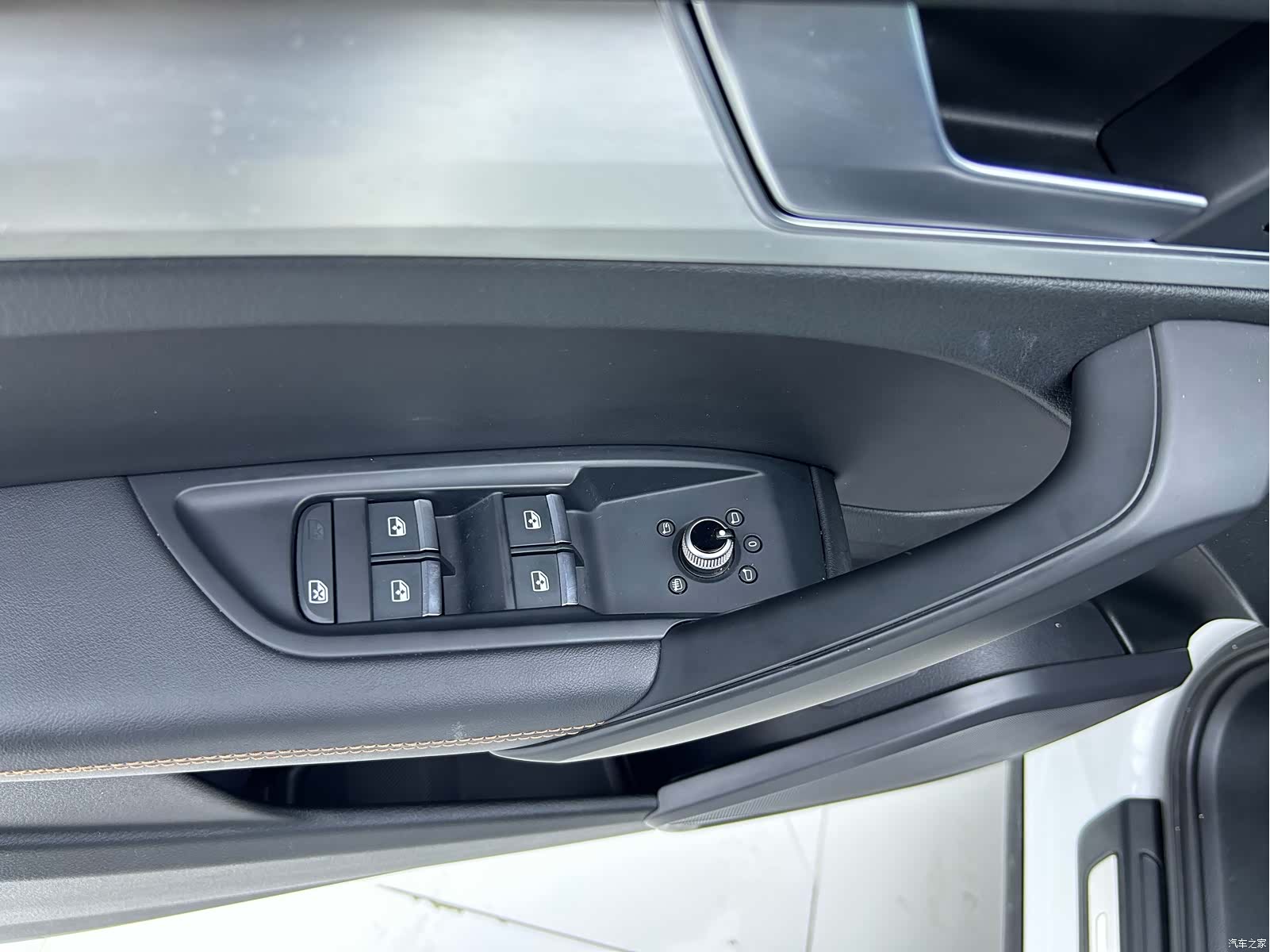 Audi Q5L, 2019 23