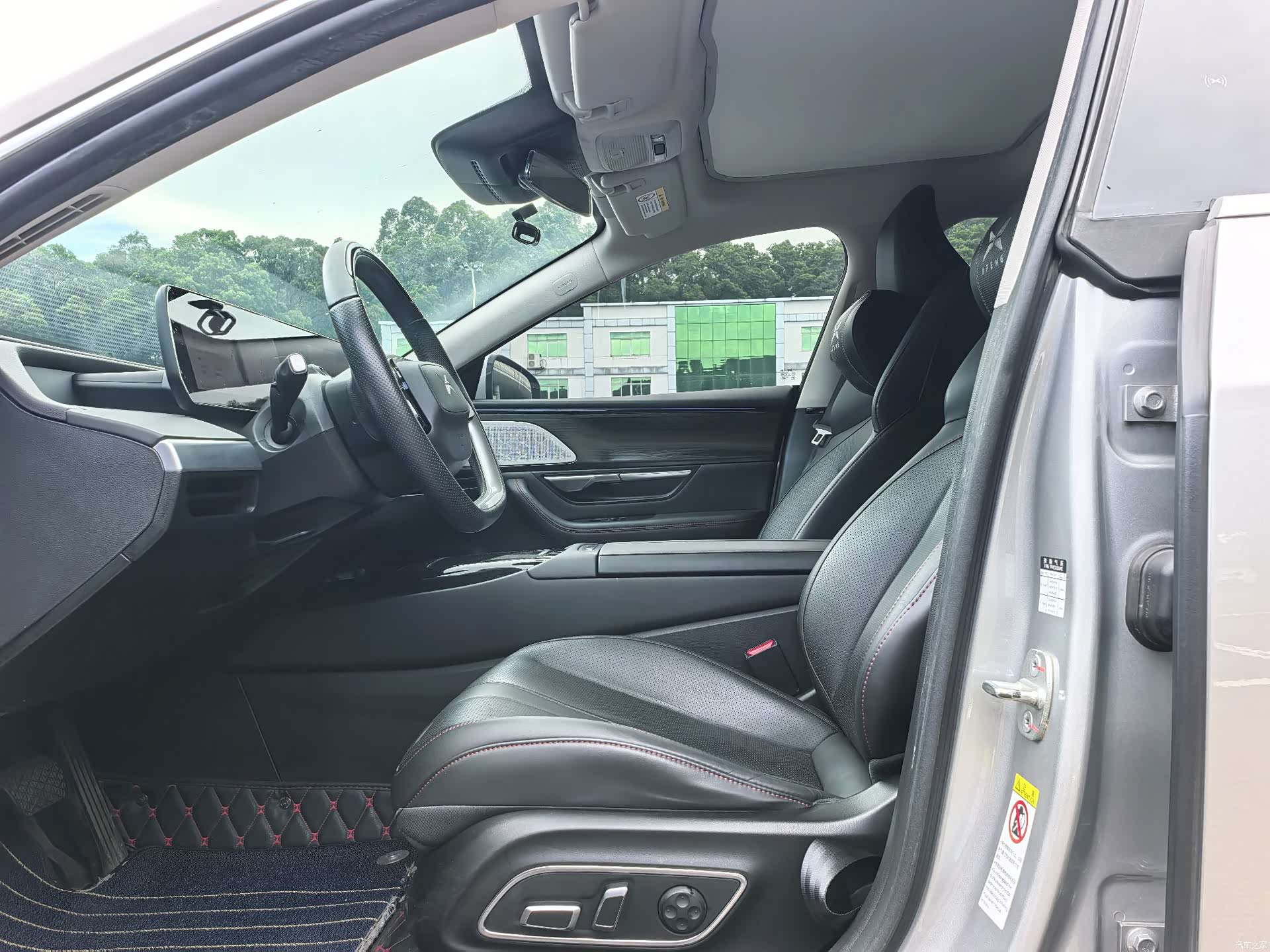 Xpeng P7, 2021 4