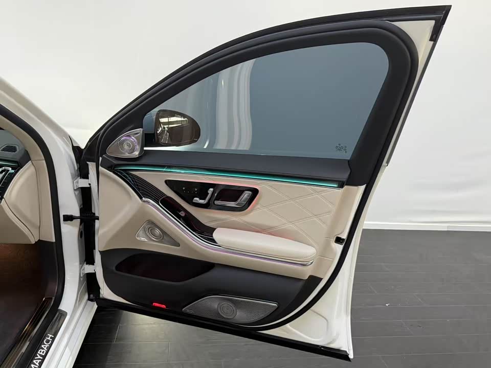 Mercedes-Benz Maybach S-class