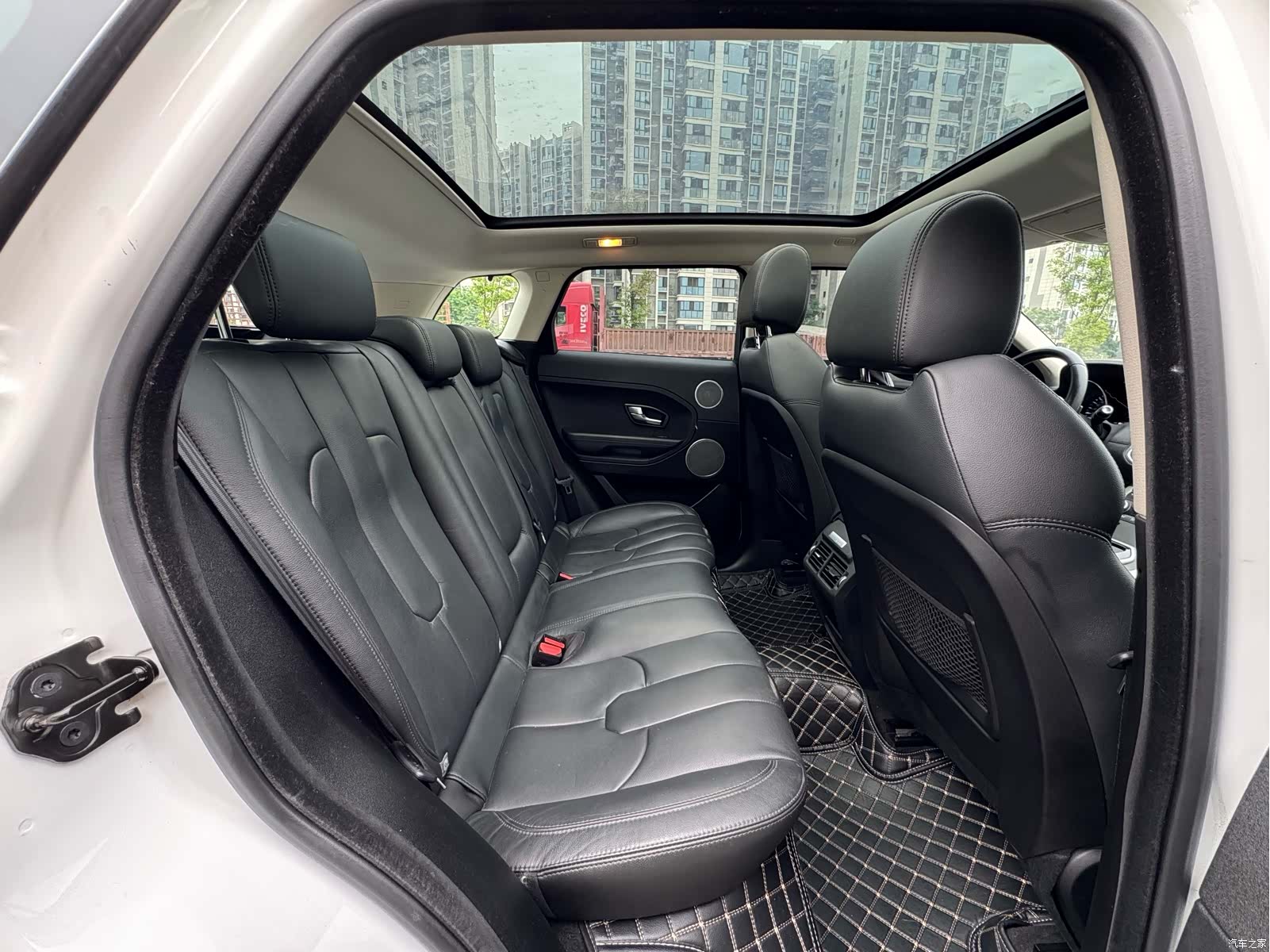 Land Rover Range Rover, 2015 13